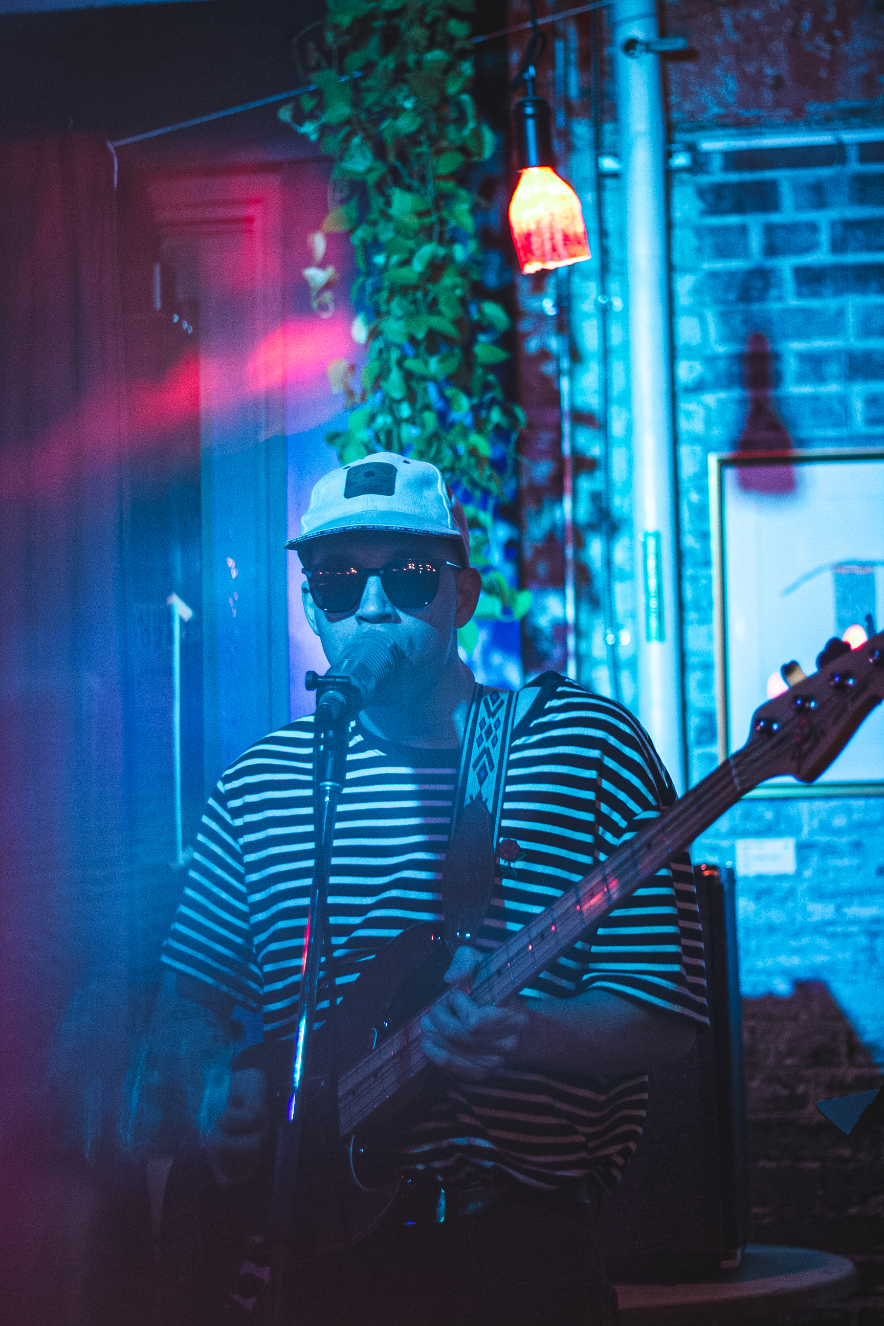 KZZZM live photo image00030